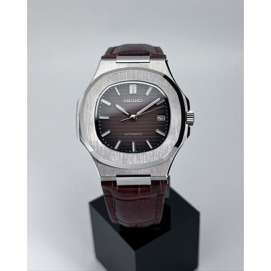 Custom Seiko Mod • Coffee Brown Vignette Nautilus • 40mm